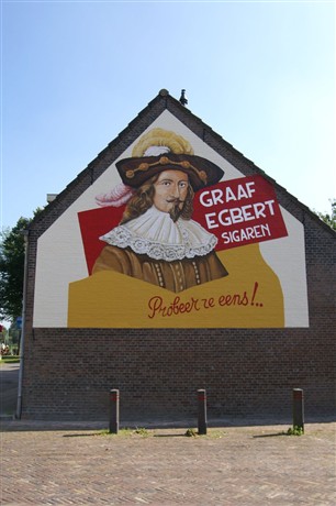 Muurreclame van voormalige sigarenfabriek  Dejaco