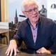 Henk Alards vertelt bij het WO2-café in Rozet © Jan van de Lagemaat CC-BY-NC-SA