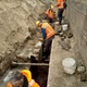 Team Archeologie Zutphen legt 19e-eeuws muurwerk vrij van de oude Zutphense IJsselkade. © Erfgoedcentrum Zutphen