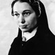 Verloskundige Maria de Heij helpt bij duizenden bevallingen moeder en kind. Collectie G.G.Driessen.