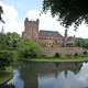 Kasteel Huis Bergh met daaromheen de gracht. © WebHeer CC-BY-SA 4.0